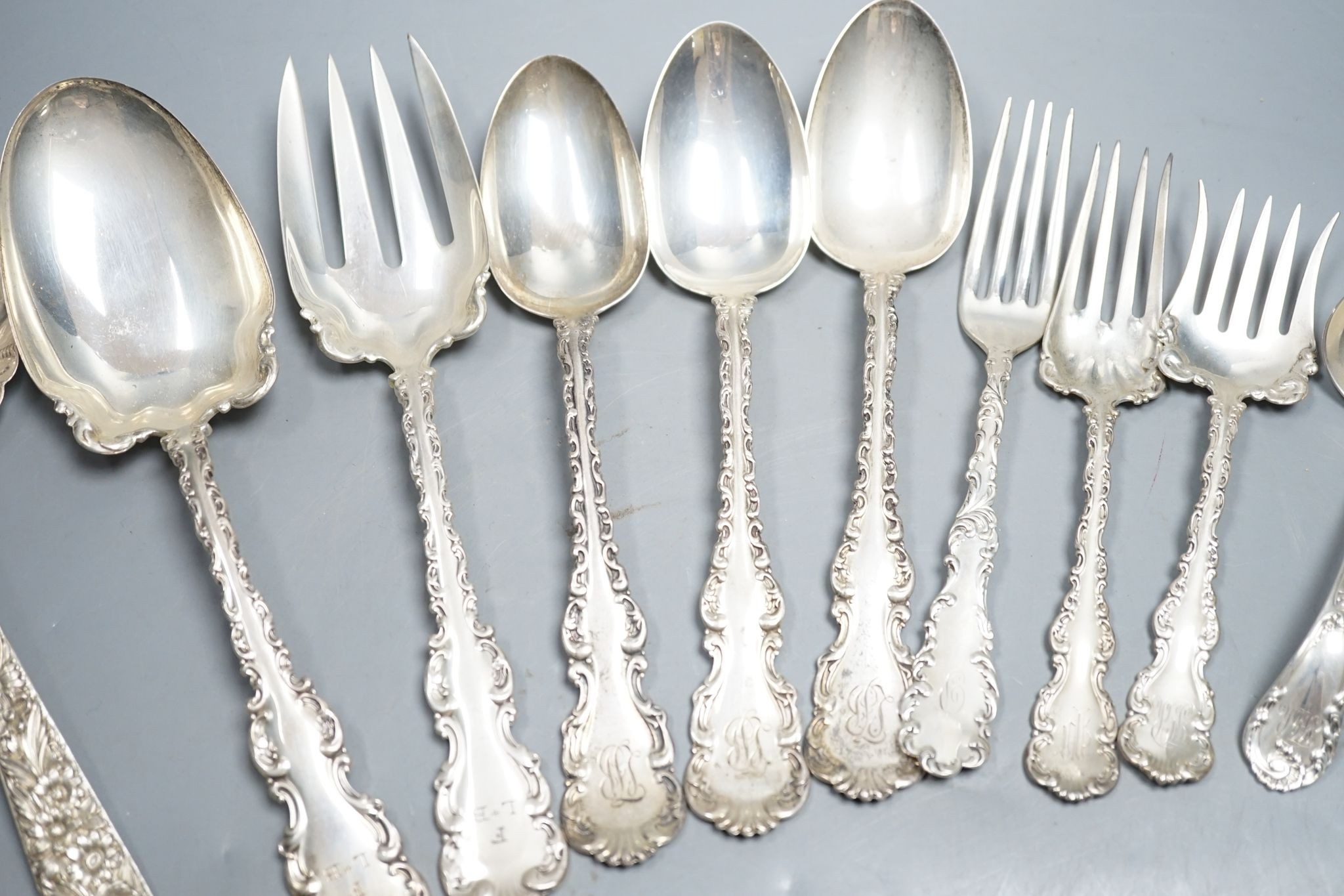 A small group of ornate American sterling flatware, 20.5oz.